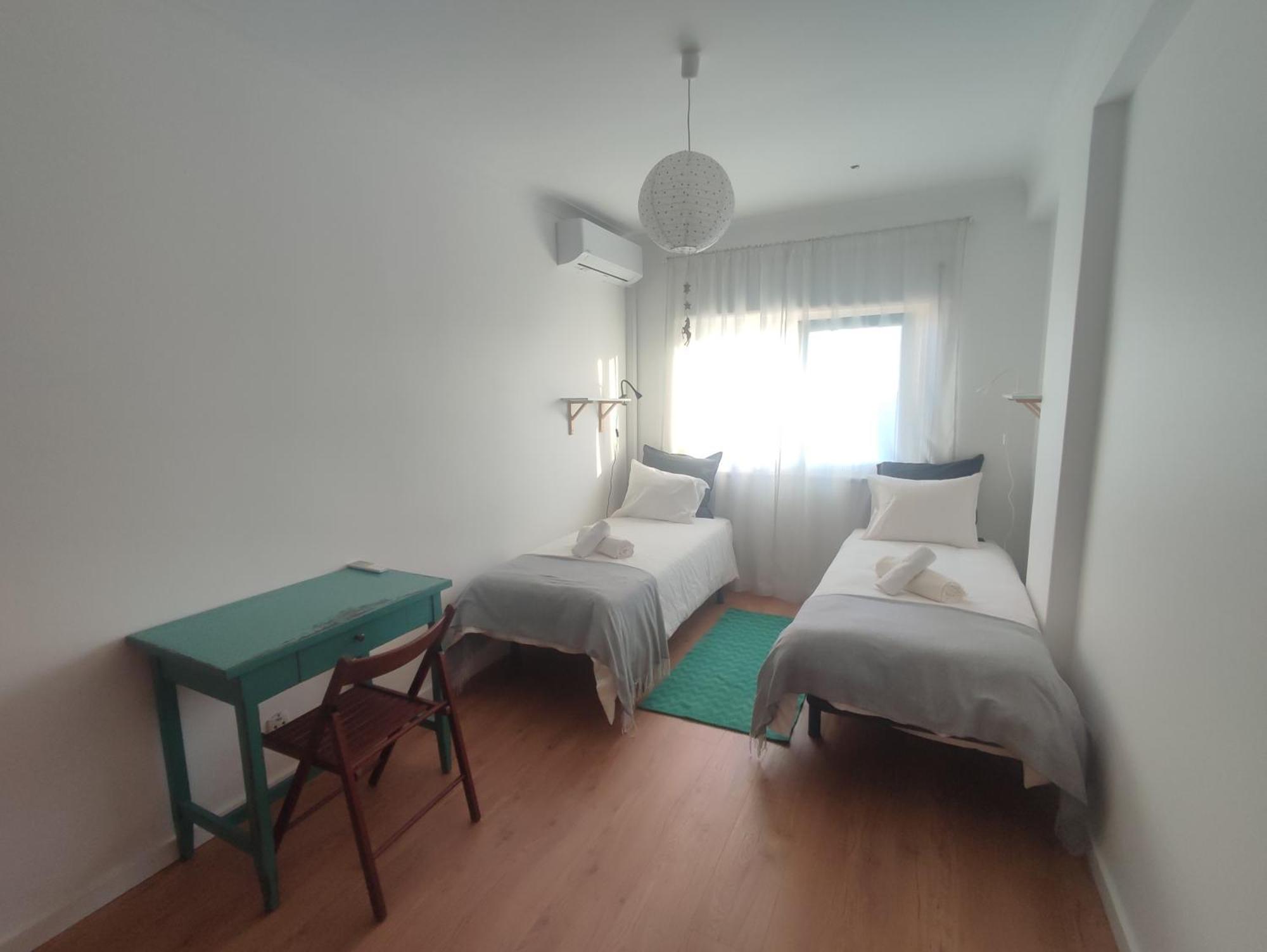 Apartamento Central Setubal Sossegado E Com Luz Exterior foto