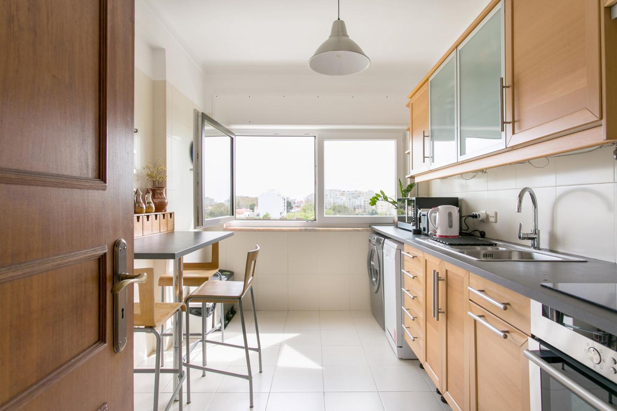 Apartamento Central Setubal Sossegado E Com Luz Exterior foto